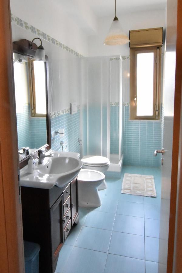 Bed And Breakfast Il Girasole Монделло Экстерьер фото