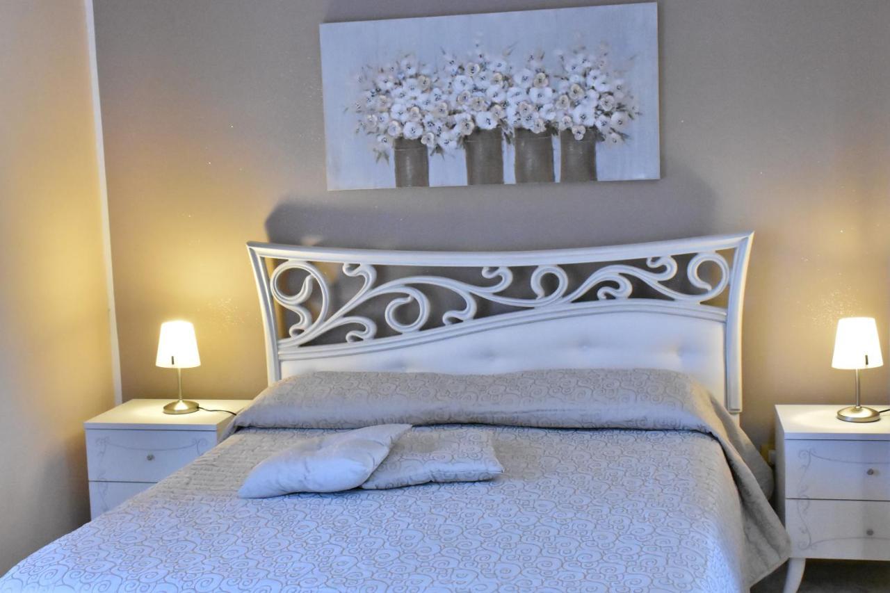 Bed And Breakfast Il Girasole Монделло Экстерьер фото