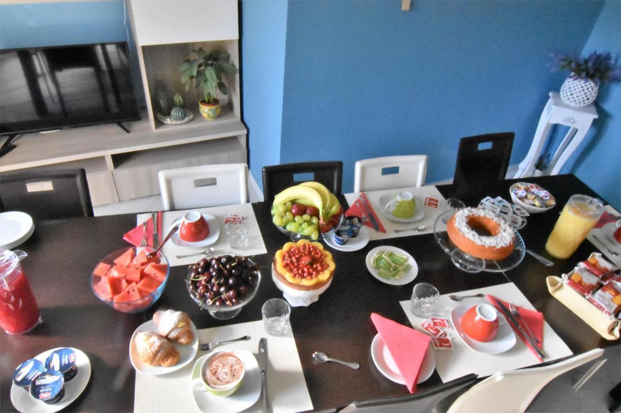 Bed And Breakfast Il Girasole Монделло Экстерьер фото