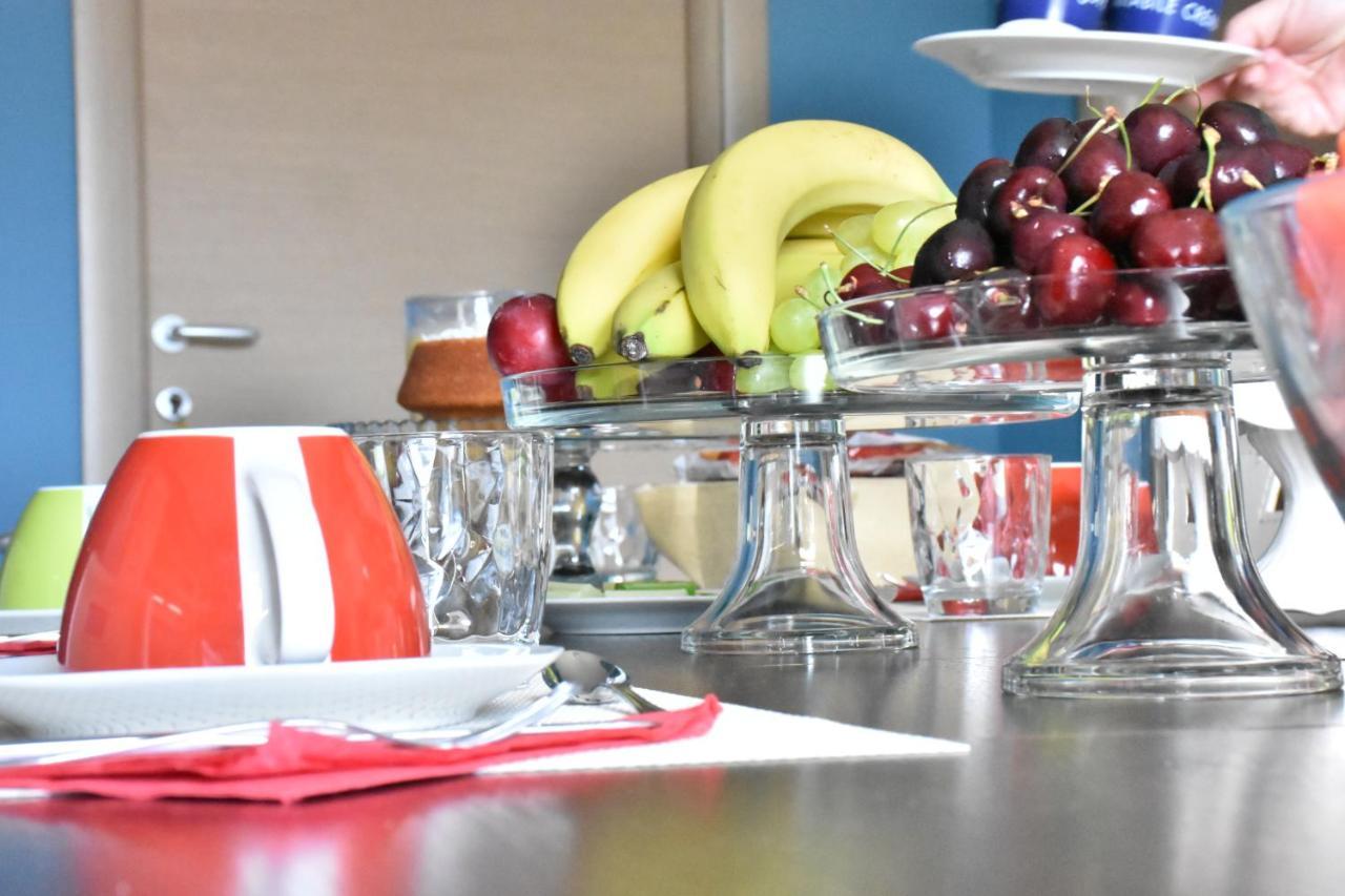 Bed And Breakfast Il Girasole Монделло Экстерьер фото