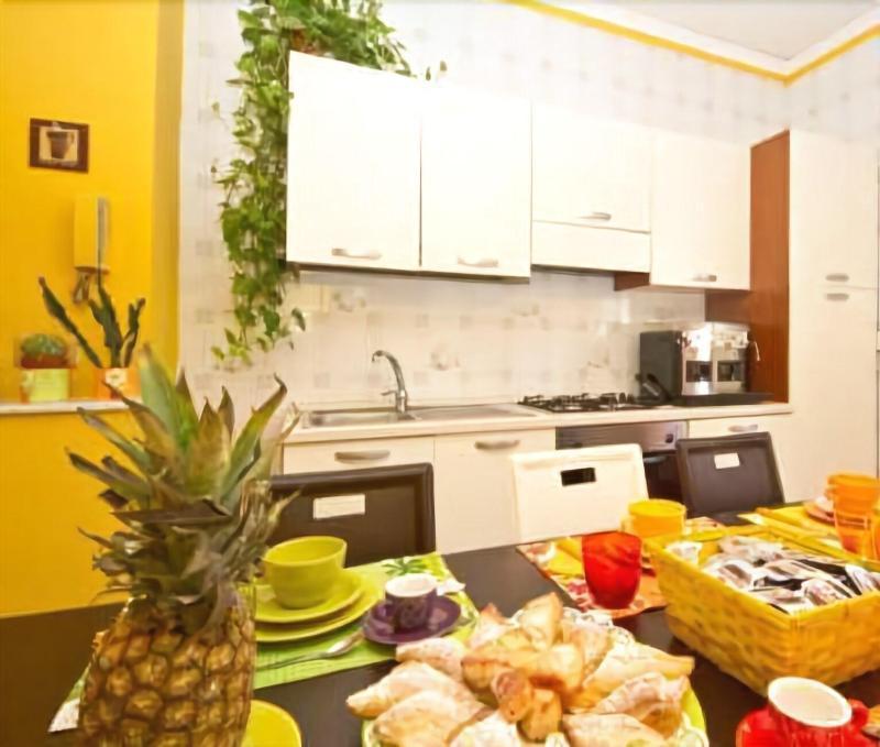 Bed And Breakfast Il Girasole Монделло Экстерьер фото