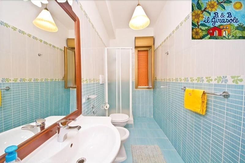 Bed And Breakfast Il Girasole Монделло Экстерьер фото