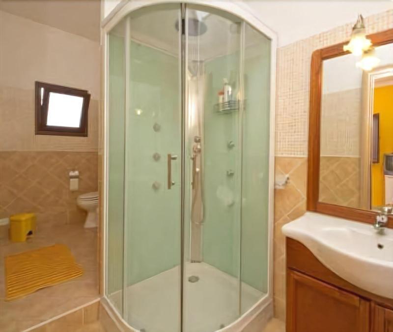 Bed And Breakfast Il Girasole Монделло Экстерьер фото
