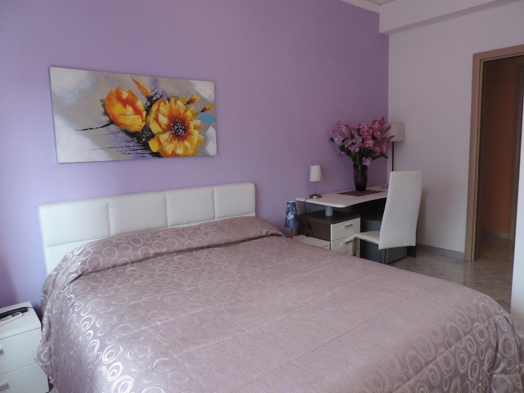 Bed And Breakfast Il Girasole Монделло Экстерьер фото